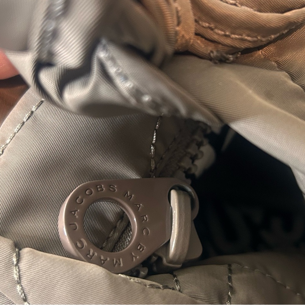 Marc Jacobs Gray Baby Bag - Picture 9 of 10